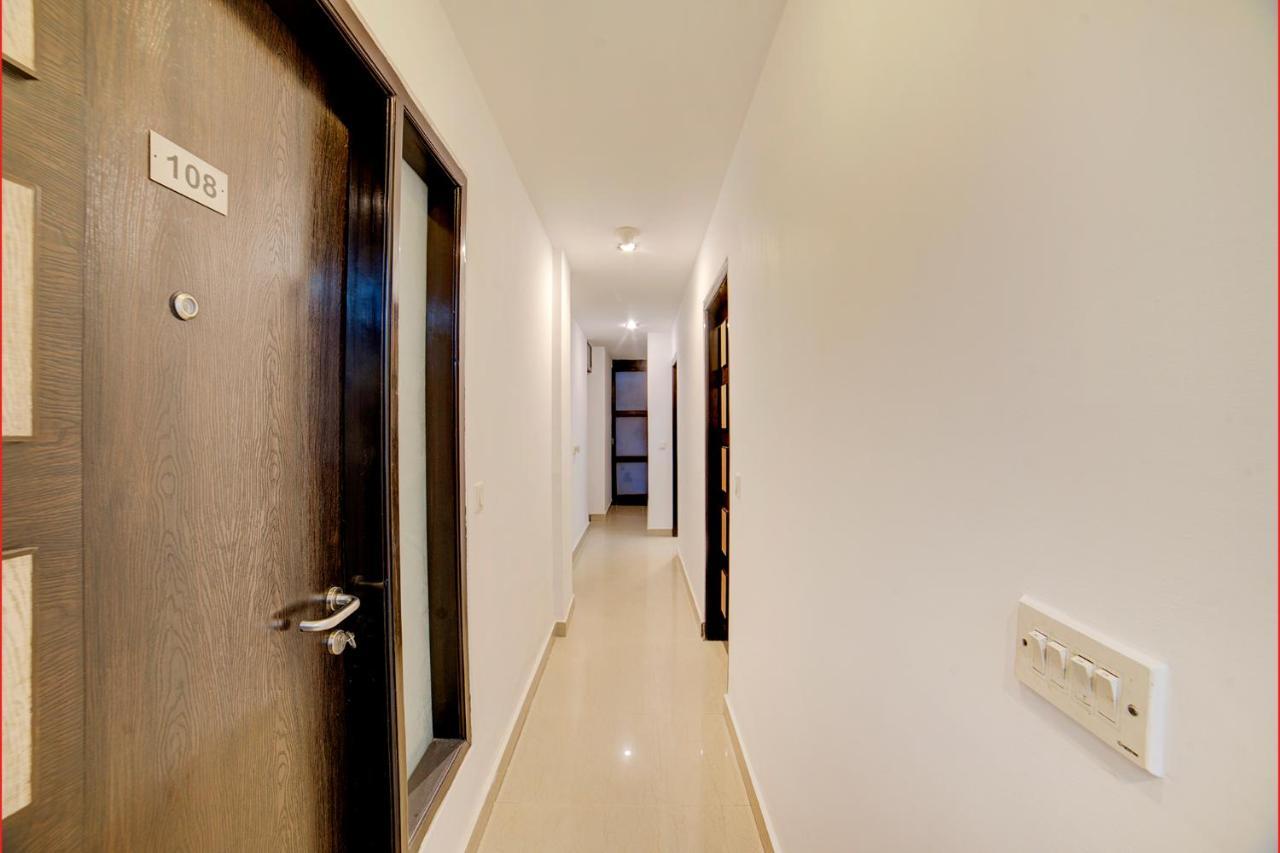 Fabhotel Exotica Greenpark New Delhi Exterior photo