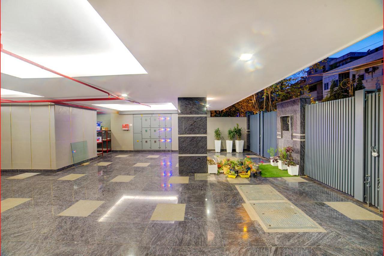 Fabhotel Exotica Greenpark New Delhi Exterior photo